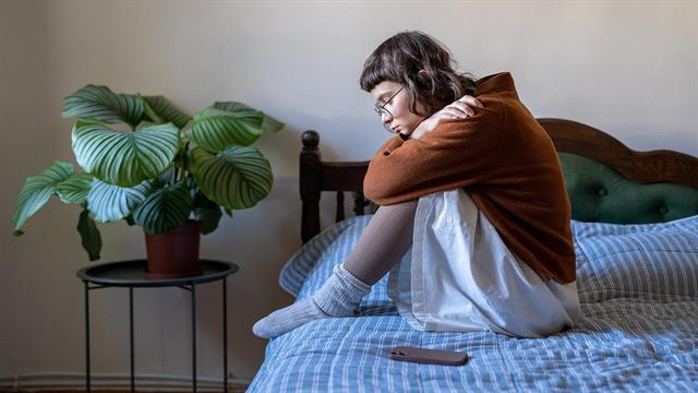 Οι νέοι νοσηλεύονται συχνότερα για προβλήματα ψυχικής υγείας