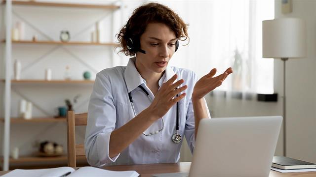 Η υβριδική εργασία βοηθάει τις γυναίκες και συμβάλλει στην ισότητα των φύλων