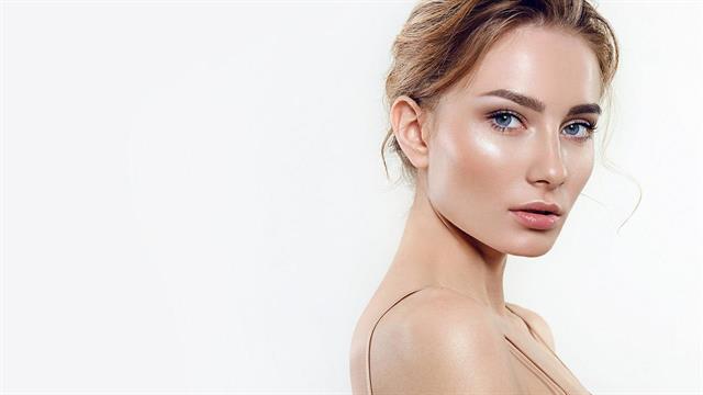 Ζυγωματικά: Γιατί η ανόρθωσή τους μας δείχνει νεότερους;