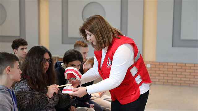 Ο Ελληνικός Ερυθρός Σταυρός υλοποιεί δράσεις Στοματικής Υγιεινής σε Παιδιά και Νέους με Αναπτυξιακές Διαταραχές