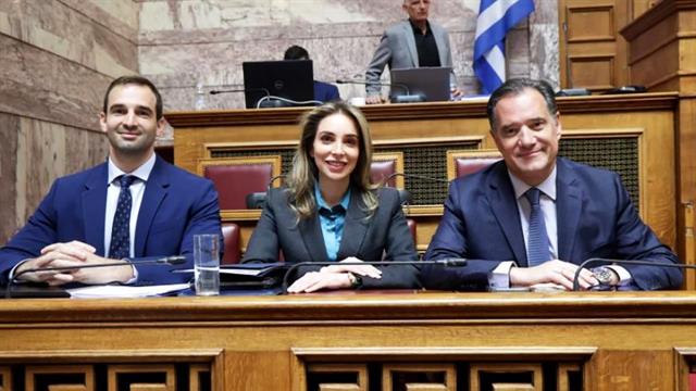 Γεωργιάδης: Πόσο αυξήθηκαν οι κλινικές μελέτες το 2024 και τι αναμένεται φέτος