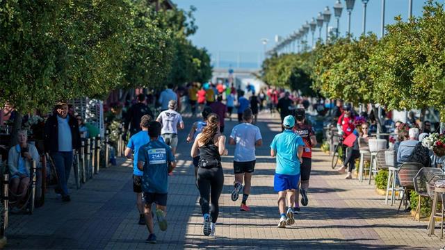 Τρέχουμε για 16η  χρονιά δίπλα στη θάλασσα