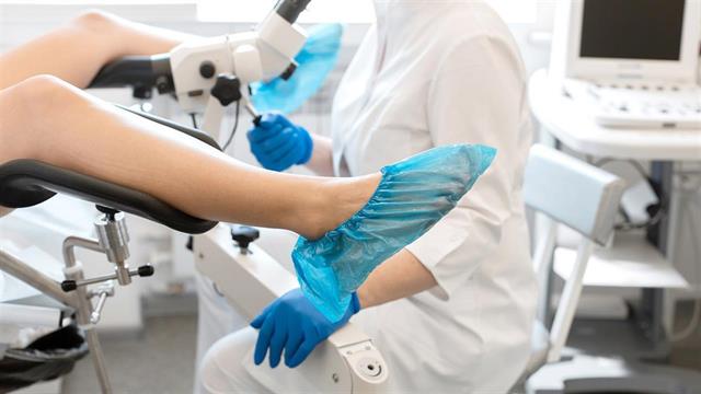 Εξελίξεις στην αντιμετώπιση του τοπικά προχωρημένου καρκίνου τραχήλου της μήτρας