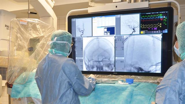 Εγκεφαλικό: Πώς μία 9χρονη έσωσε την 82χρονη γιαγιά της