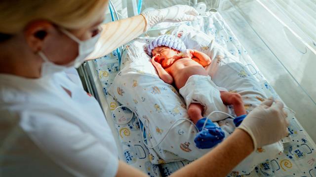 Αύξηση 80% στα λιποβαρή νεογέννητα στην Ελλάδα [μελέτη]