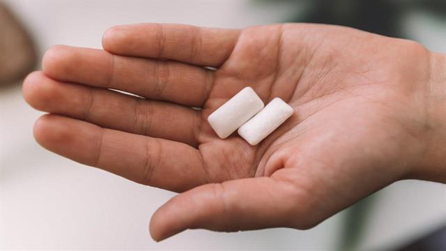 Αναπτύχθηκε τσίχλα που μειώνει την εξάπλωση ιών έρπητος και γρίπης