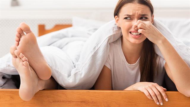 ​Δυσοσμία στα πόδια: Πώς αντιμετωπίζεται
