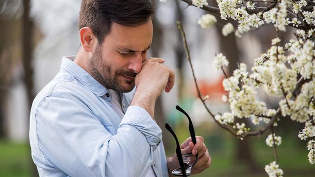 Η δυσκολία αναπνοής την Άνοιξη: Αλλεργίες, λοιμώξεις και άγχος τα πιο κοινά αίτια