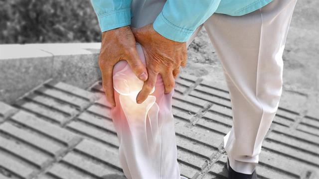 Γιατί πονάω στο πόδι όταν περπατάω; Υπάρχει λύση;