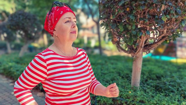 Με πόσα βήματα την ημέρα μειώνουμε τον κίνδυνο εμφάνισης καρκίνου [μελέτη]