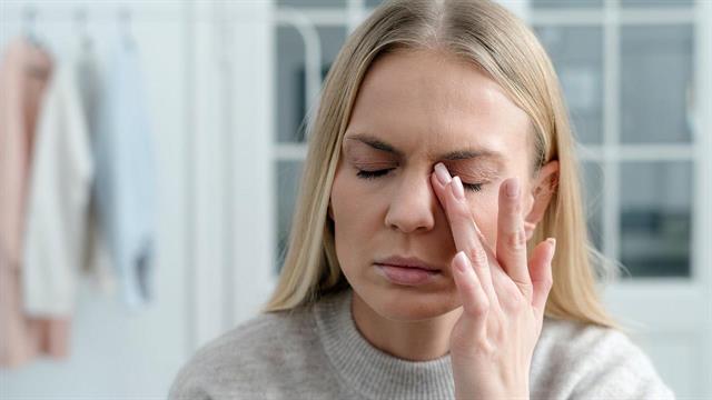 Πόνος στο μάτι: Τι μπορεί να κρύβει