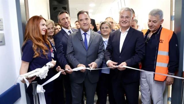 Επίσκεψη Γεωργιάδη στο νοσοκομείο Καλαμάτας και εγκαίνια νέας πτέρυγας