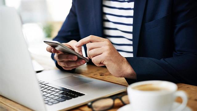 Τώρα και καθημερινό newsflash από το iatronet.gr