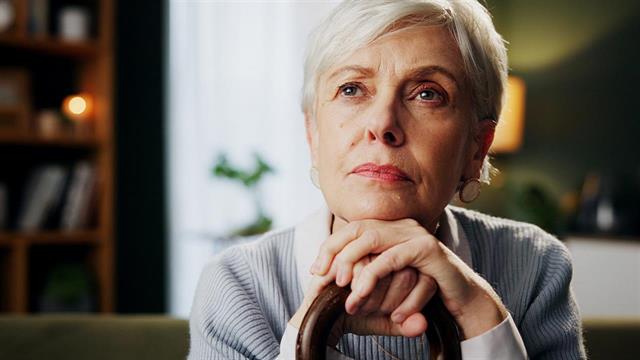 Η φτώχεια κάνει τις ηλικιωμένες γυναίκες πιο ευάλωτες στις ασθένειες - Τι έδειξε αυστριακή μελέτη