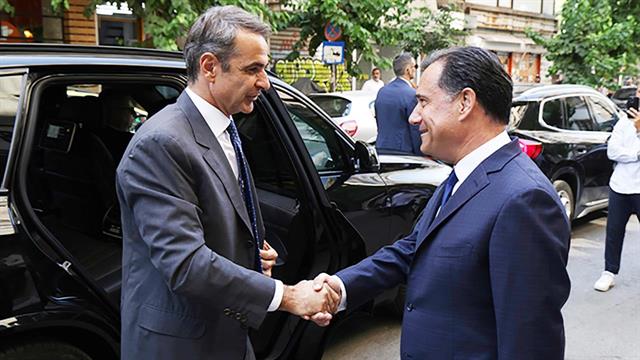 Στο υπουργείο Υγείας ο Κυριάκος Μητσοτάκης