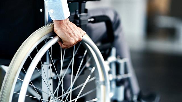 Το 4,6% των ατόμων ηλικίας 50 - 74 ετών βασίζονται σε συντάξεις αναπηρίας