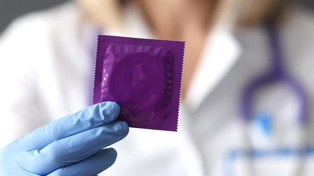 Προστασία από τα σεξουαλικώς μεταδιδόμενα νοσήματα - Μείνετε ασφαλείς το καλοκαίρι