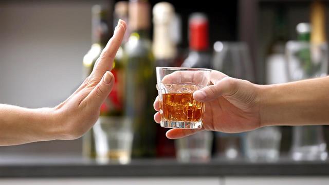 Το αλκοόλ συνδέεται με αύξηση του κινδύνου για καρκίνο στο πάγκρεας