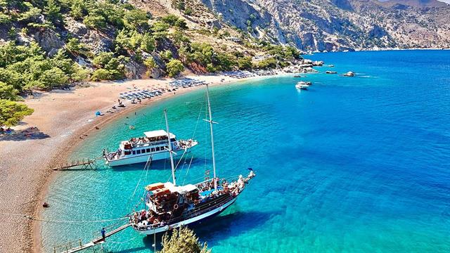 Διεθνή ΜΜΕ αποθεώνουν την Κάρπαθο: Η πεζοπορία και το τρέξιμο στο νησί είναι μια ονειρική εμπειρία