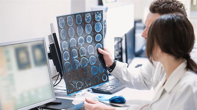 Πολλαπλή σκλήρυνση:  Οι εξελίξεις επιτρέπουν την εξατομίκευση της θεραπείας