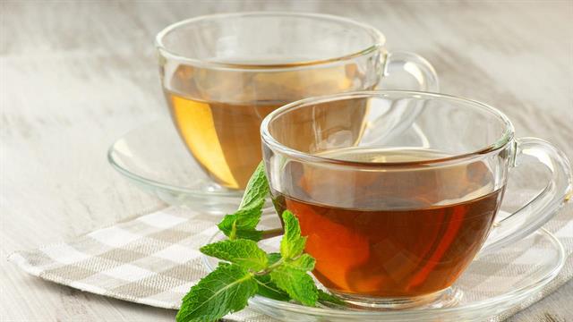 Πράσινο και μαύρο τσάι: Ποιο είναι πιο ωφέλιμο;