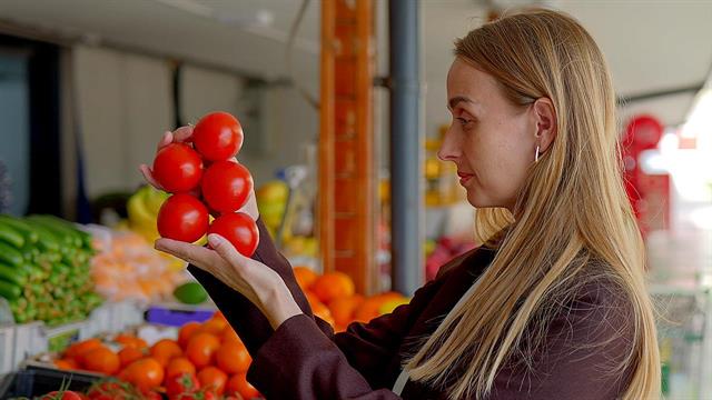 Η διατροφή με βιολογικά είναι πιο φτηνή από τα συμβατικά τρόφιμα [μελέτη]