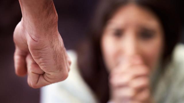 Η ενδοοικογενειακή βία οδηγεί σε μακροχρόνια προβλήματα ψυχικής υγείας