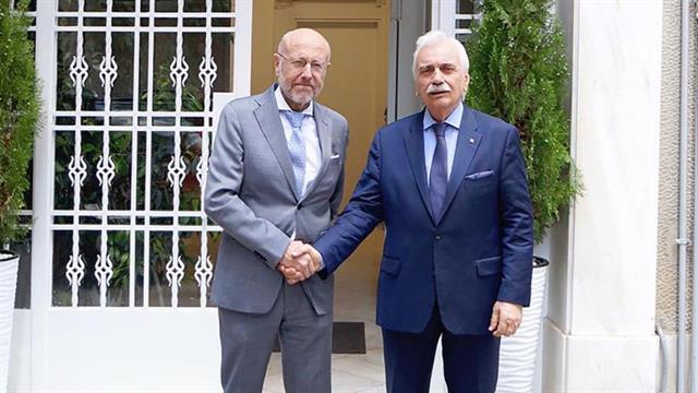 Ο πρόεδρος του ΕΕΣ συναντήθηκε με τον υφυπουργό Υγείας Δ. Βαρτζόπουλο