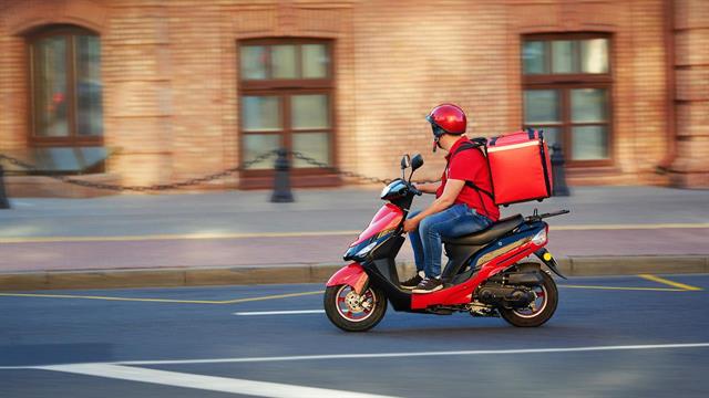 Υπουργείο Εργασίας: Έκτακτα μέτρα προστασίας εργαζομένων από τον καύσωνα