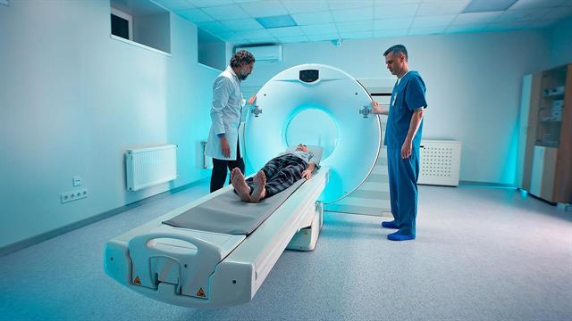 ΠΟΕΔΗΝ - καταγγελία: Διαγνωστικά κέντρα στα νησιά δεν δέχονται παραπεμπτικά ΕΟΠΥΥ