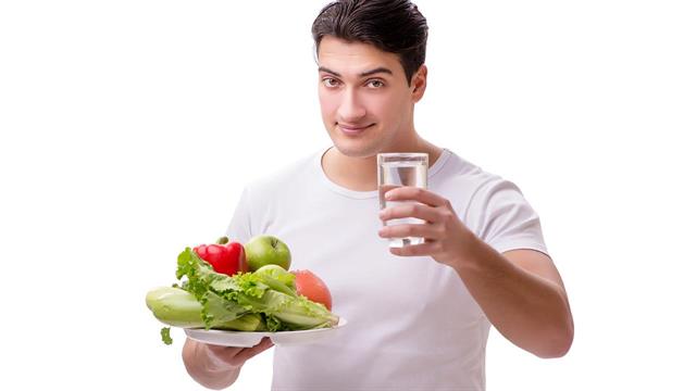 Τι πρέπει να γνωρίζουν οι καρδιοπαθείς για το καλοκαίρι