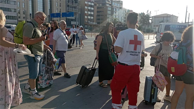 Ο ΕΕΣ διοργανώνει δράση ενημέρωσης των εκδρομέων για την ασφαλή κολύμβηση και την προστασία από τον καύσωνα