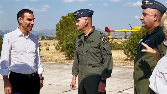 Θεμιστοκλέους - Ελευσίνα: 10.506 αεροδιακομιδές από το ΕΚΑΒ σε 4 χρόνια