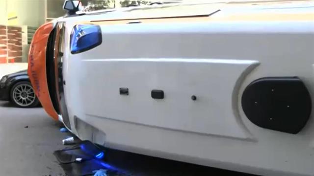 Ιδιωτικό ασθενοφόρο ανατράπηκε στο Γουδή - Νεκρός ο ασθενής που μεταφερόταν