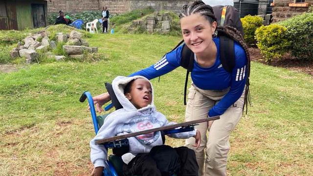 Κένυα 2025: Το ευχαριστώ ενός 6χρονου και η ρήση του Περικλή στο χωριό των Μασάι