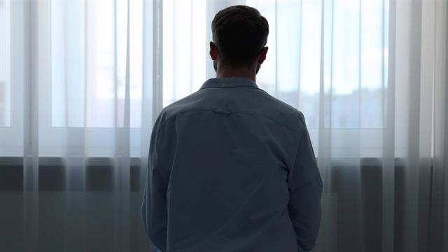 Περισσότεροι από τους μισούς ανθρώπους παγκοσμίως βιώνουν μοναξιά