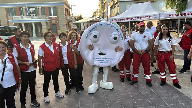 Με τη συμμετοχή 582 Φαρμακοποιών και βοηθών φαρμακείου ολοκληρώθηκε το 12ο Συνέδριο ΣΥ.Φ.Α.Κ.