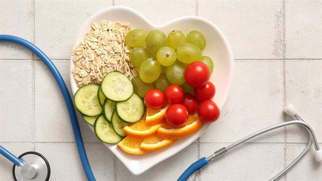 Αποφύγετε τον καπνό και περιορίστε το αλκοόλ