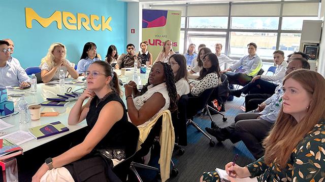 Η Merck Ελλάδας βάζει στο μικροσκόπιο τις απόψεις και τους προβληματισμούς της Γενιάς Z