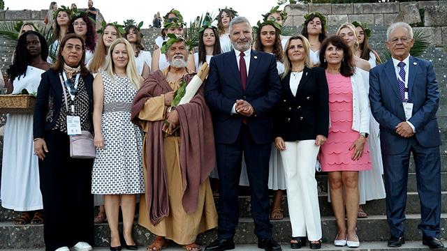 Στον ιερό χώρο του Ασκληπιείου της Κω πραγματοποιήθηκε η τελετή ορκωμοσίας των αριστούχων ιατρών Ιατρικών Σχολών