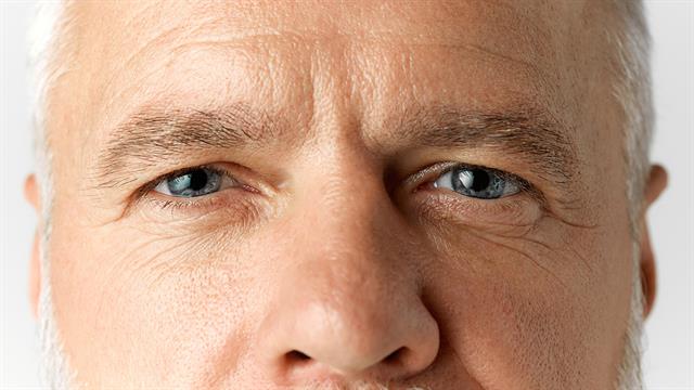 Εμφύτευμα στον αμφιβληστροειδή αποκαθιστά μερικώς την όραση