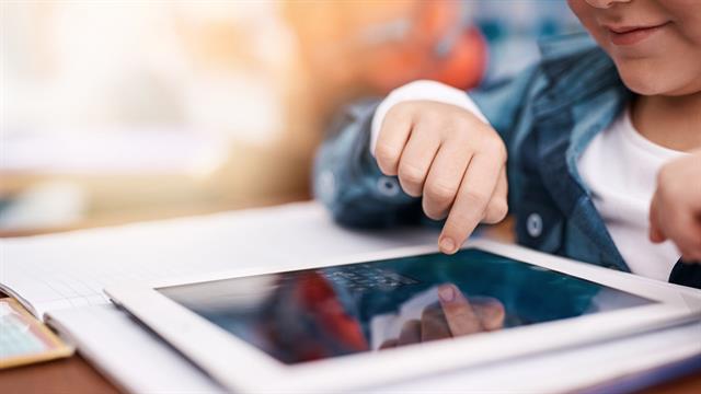 Η ψηφιοποίηση της εκπαίδευσης: Τι μας έχει διδάξει η διεθνής εμπειρία και το σουηδικό μοντέλο