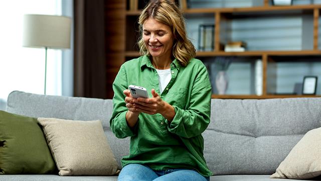 Μπορεί να είναι αποτελεσματική η ψυχοθεραπεία μέσω γραπτών μηνυμάτων;