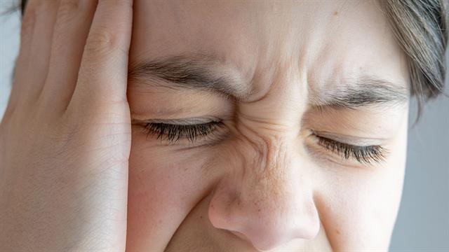 Μήπως φταίει το σαγόνι σας για τους πονοκεφάλους;