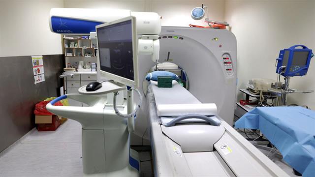 Εγκαίνια νέου ρομποτικού μηχανήματος στο Κωνσταντοπούλειο νοσοκομείο Αγία Όλγα