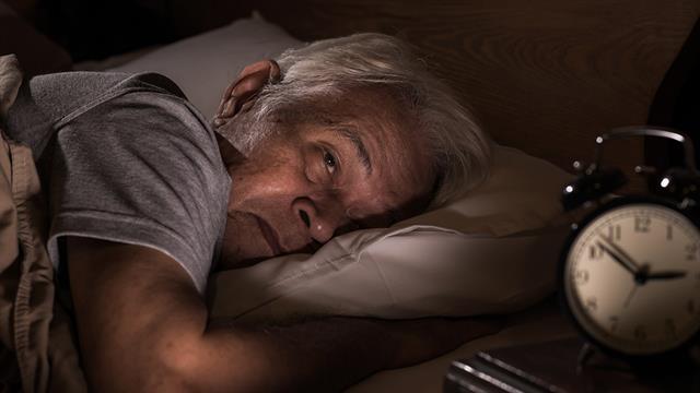 Αϋπνία και τρίτη ηλικία: Πώς να ξαναβρείτε τον ύπνο σας