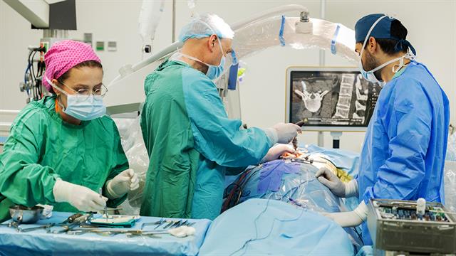 ΗΡΙ: Το καινοτόμο εργαλείο ΑΙ που προβλέπει τον κίνδυνο υπότασης στο χειρουργείο