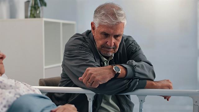 Υγεία: Πόσα πληρώνουμε από την τσέπη μας - Νοικοκυριά με καταστροφικές δαπάνες [πίνακες]