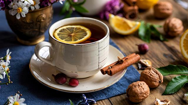 Τσάι, κακάο, μούρα, ξηροί καρποί και ελαιόλαδο αγαπούν την καρδιά [μελέτη]