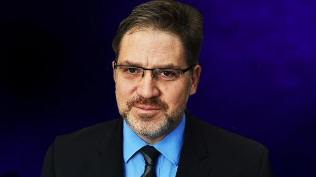 Επίτιμος διδάκτορας Ιατρικής του ΑΠΘ ο καθηγητής Δημήτριος Καρούσης